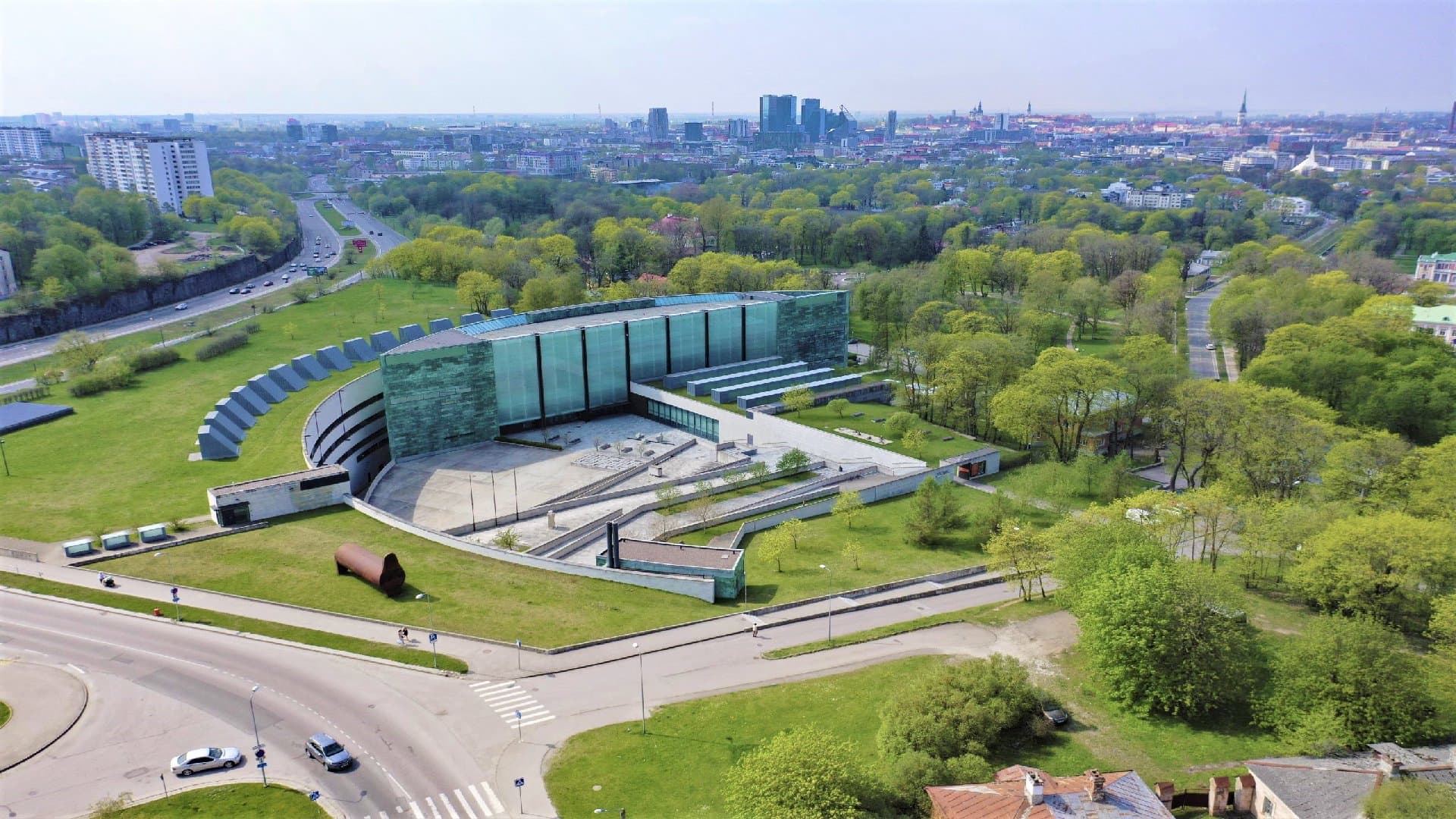 Kumu Art Museum - Image 2