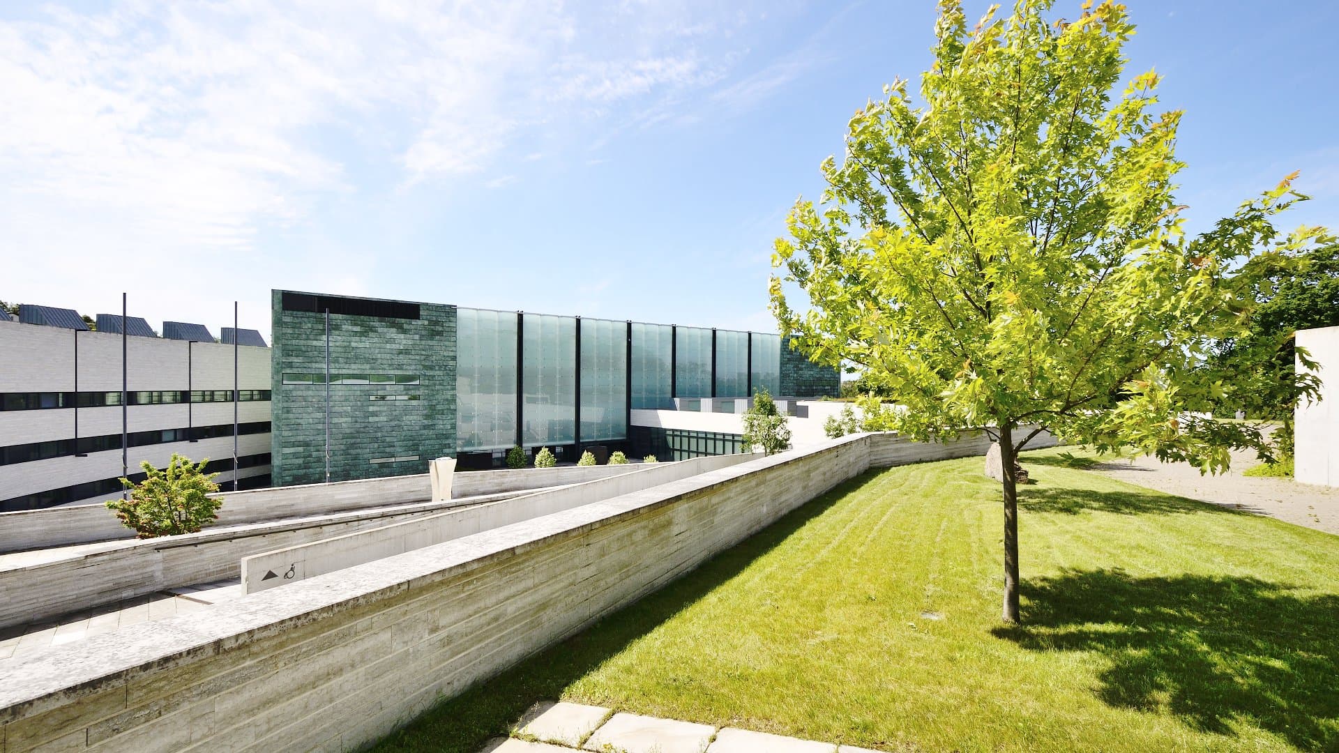 Kumu Art Museum - Image 5