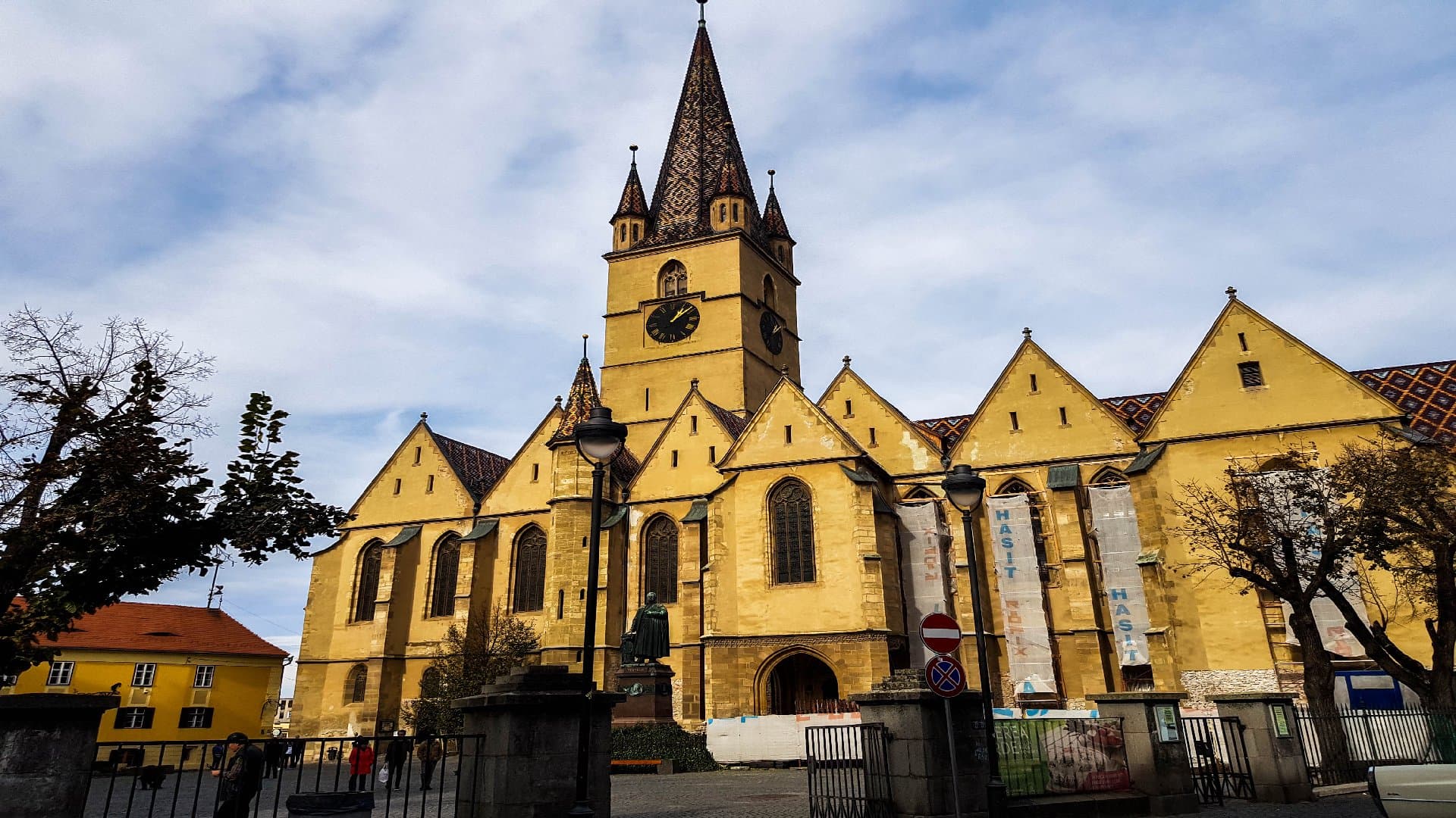 Sibiu Lutheran Cathedral - Image 4