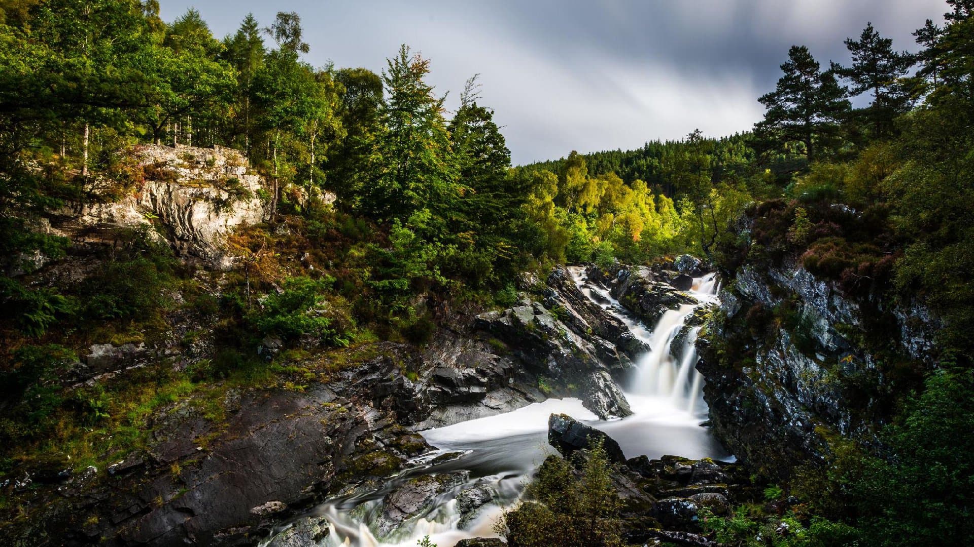 Rogie Falls - Image 3