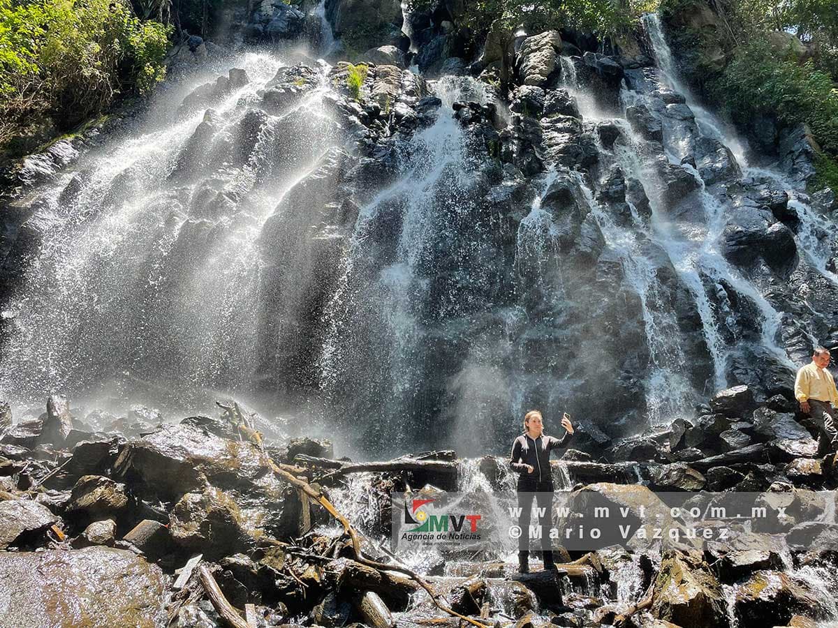 Cascada El Corazón - Image 3