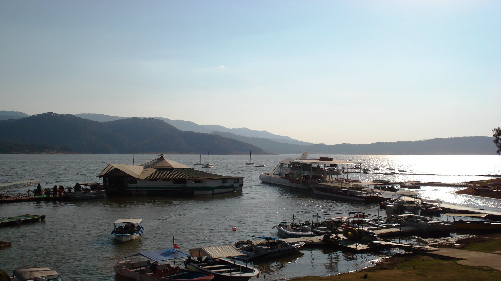 Presa Valle de Bravo