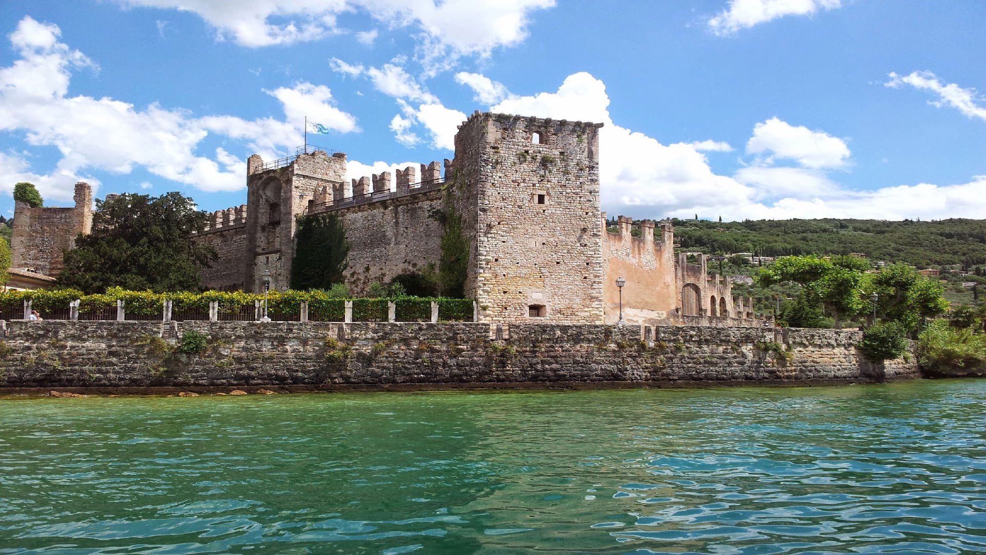 Torri del Benaco Castle