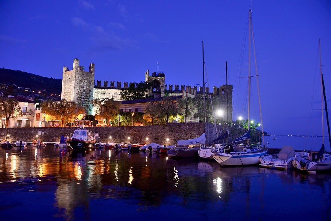 Torri del Benaco Castle - Image 6