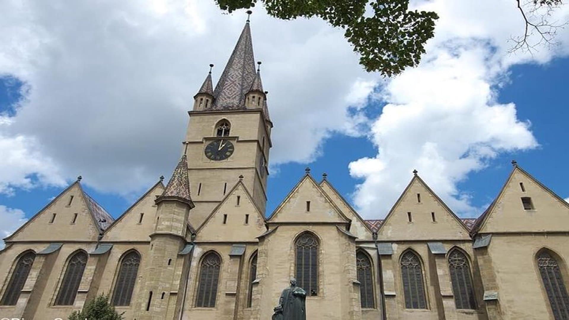 Sibiu Historical Churches Tour - Image 2