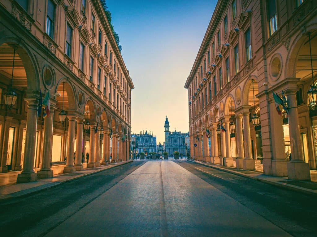 Via Roma - Image 3